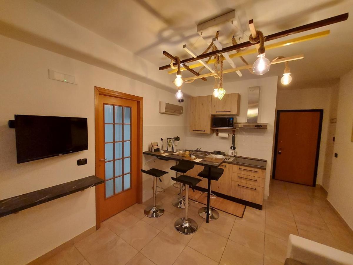 Ferienwohnung Balzico House Salerno Exterior foto